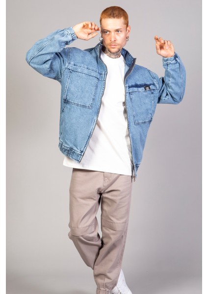 Oversize Buz Mavi Yıkama Modelli Erkek Fermuarlı Bomber Kot Ceket modelleri