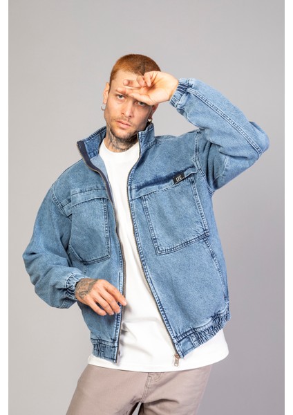 Oversize Buz Mavi Yıkama Modelli Erkek Fermuarlı Bomber Kot Ceket