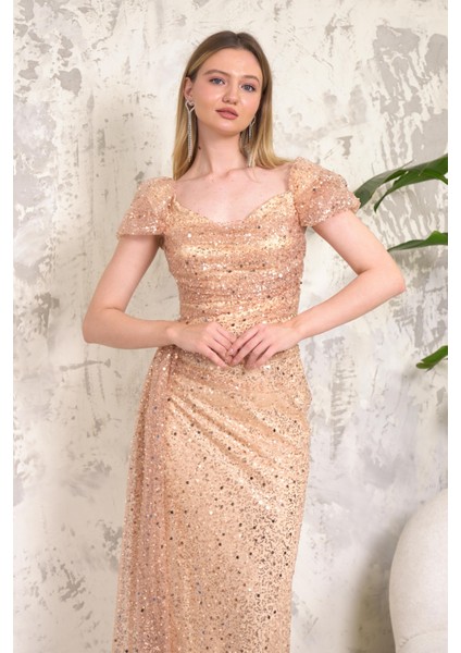 Kayık Yaka Incili Pullu Gold Abiye fırsatları