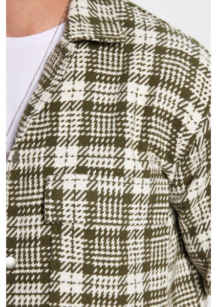 Erkek Relax Fit Rahat Kesim Çıtçıtlı Çift Cepli Kareli Kışlık Apaş Yaka Mont Gömlek fırsatları