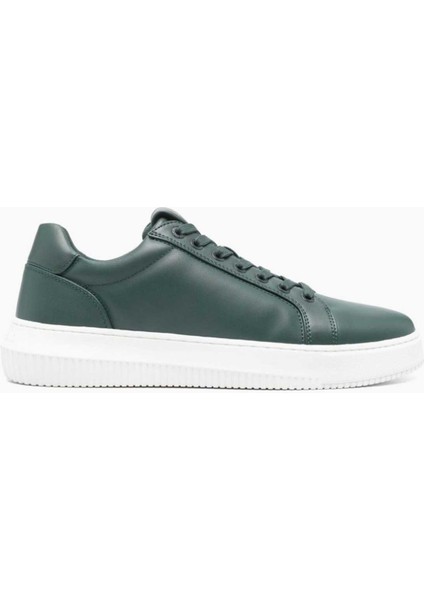 Chunky Cupsole Clean Low Top Sneaker