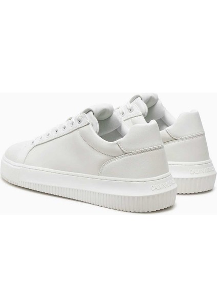 Chunky Cupsole Clean Low Top Sneaker