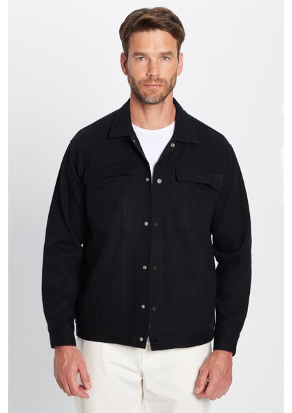 Erkek Relax Fit Rahat Kesim Oduncu Apaş Yaka Çift Cep Kapaklı Düz Siyah Kışlık Gömlek fiyatları