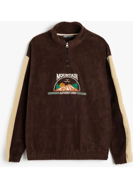 Işlemeli Yarım Fermuarlı Polar Sweatshirt
