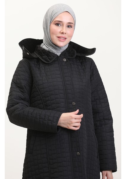 Büyük Beden Kapüşonlu Kapitone Mont 6134-04 Siyah