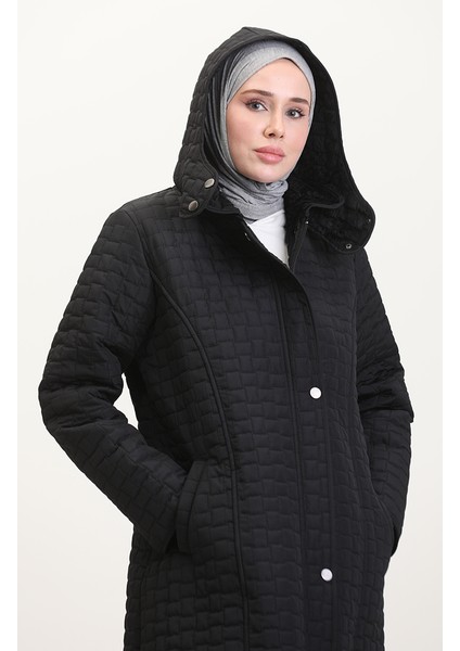 Büyük Beden Kapüşonlu Kapitone Mont 6134-04 Siyah
