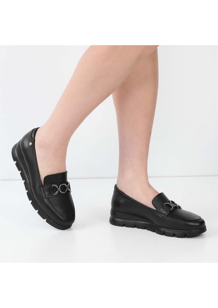 Kadın Siyah Tokalı Kalın Tabanlı Deri Loafer