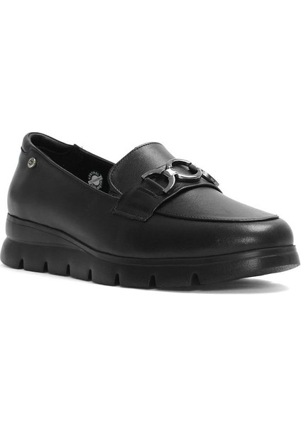 Kadın Siyah Tokalı Kalın Tabanlı Deri Loafer modelleri