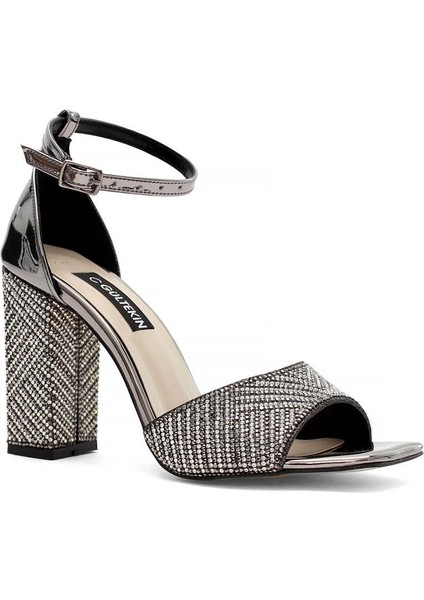 Kadın Platin Taşlı Arkası Kapalı Kalın Topuklu Stiletto modelleri