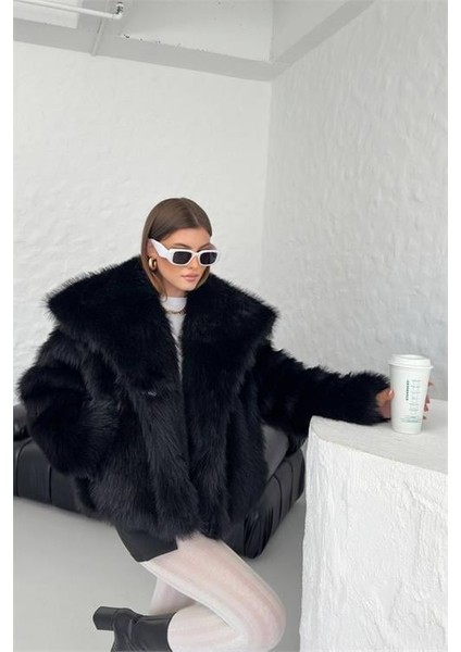 Dipmoda kadın oversize çıtçıtlı ithal kürk mont DPG037