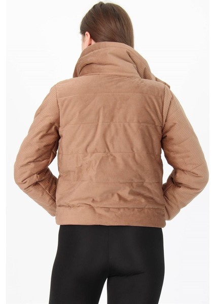 Dipmoda Kadın Yüksek Yaka Fermuar Detaylı Cepli Kışlık Kadife Mont DP7154 modelleri