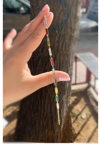 Gümüş Renkli Dikdörtgen Taşlı Bileklik CM5285D1