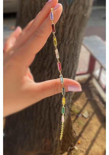 Gümüş Renkli Dikdörtgen Taşlı Bileklik CM5285D1 modelleri