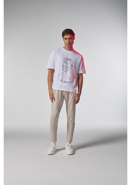 Beyaz Düşünen Adam Baskılı Oversize Tshirt fiyatları
