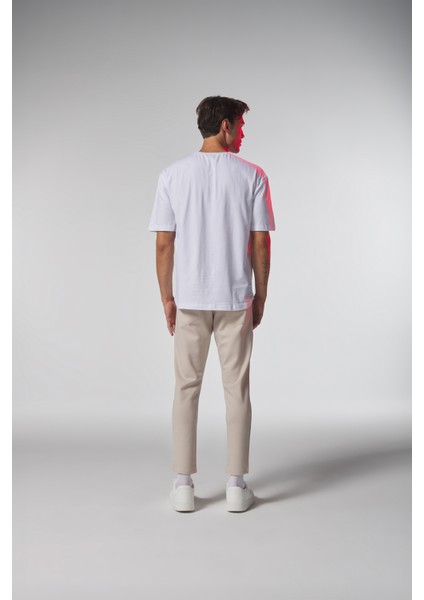 Beyaz Düşünen Adam Baskılı Oversize Tshirt indirimleri