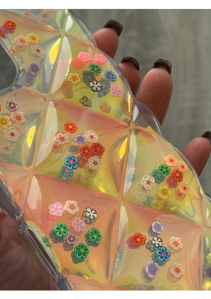 iPhone 16PLUS Uyumlu Kılıf Şeffaf ve Hologram Yastık Desenli Silikon Kılıf