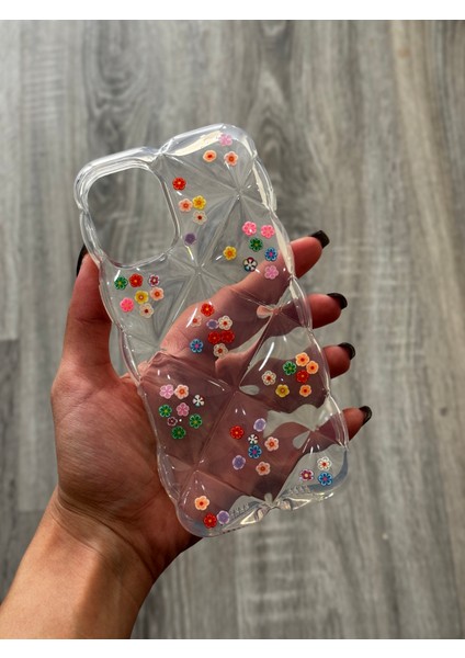 iPhone 16PLUS Uyumlu Kılıf Şeffaf ve Hologram Yastık Desenli Silikon Kılıf modelleri