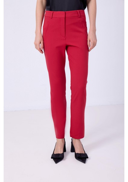 Orta Belli Dar Kesim Kırmızı Pantolon fiyatları