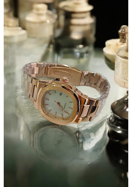 Çelik Kordonlu Şık Takvimli Erkek Kol Saati