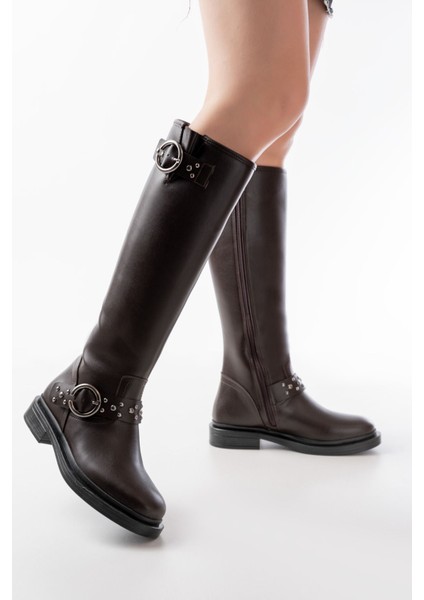 2024-3004 Kahverengi Toka Aksesuarlı Lastikli Fermuarlı Günlük Kadın Çizme modelleri