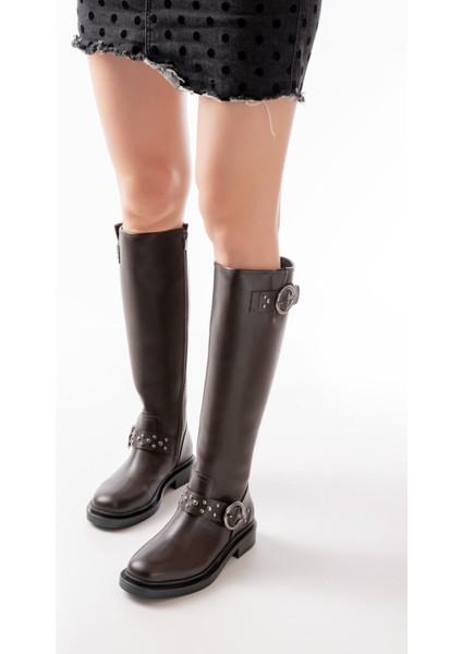 2024-3004 Kahverengi Toka Aksesuarlı Lastikli Fermuarlı Günlük Kadın Çizme fırsatları