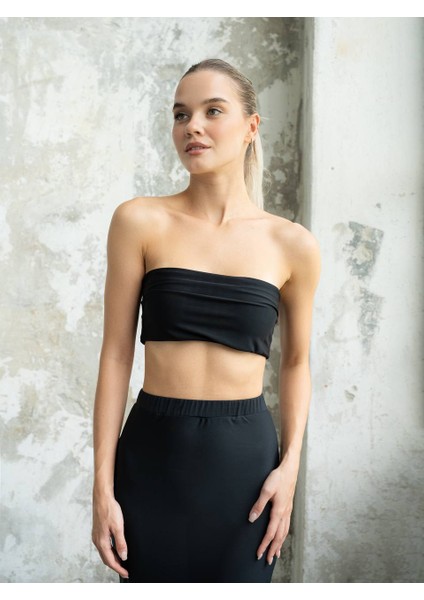 Siyah Spor Straplez Crop Bra fırsatları