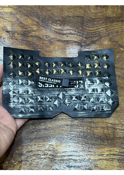 18X11 cm Kabartma Deri Arma Dikiş Aplike