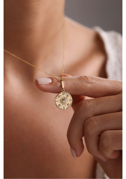 Taşlı Güneş Heritage Kilitli Charm Kolye Ucu modelleri