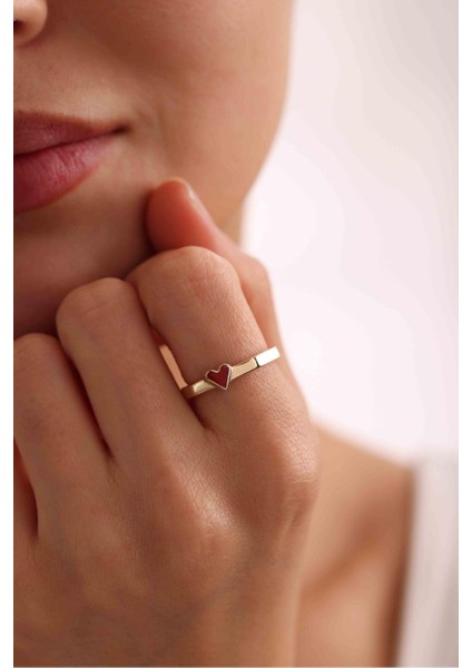 Minimal Kırmızı Mineli Kalp Yüzük fiyatları
