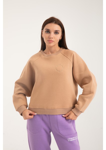 Nakış Detaylı Şardonlu Sweatshirt
