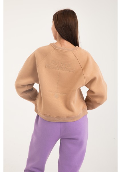 Nakış Detaylı Şardonlu Sweatshirt