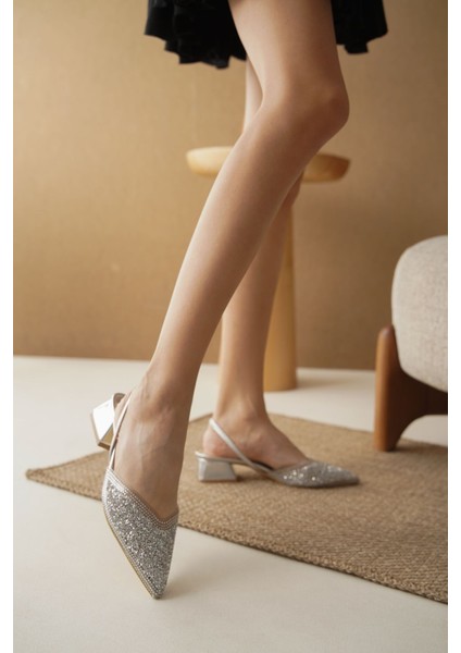 Kadın Enju Kısa Topuklu Cam Kırığı Taşlı Ayakkabı - Gümüş indirimleri