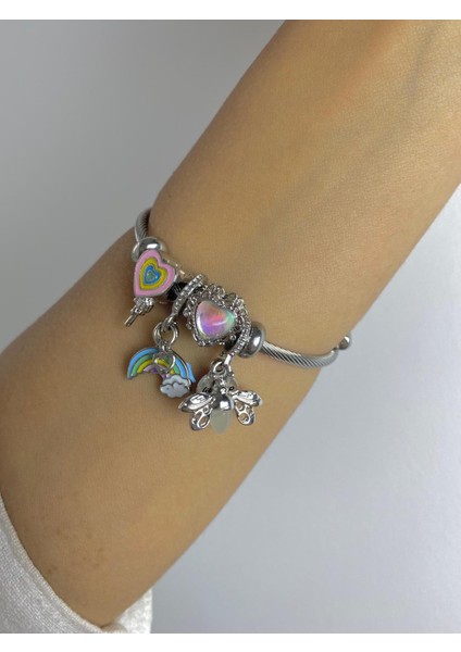 Kadın Charm Bileklik Kalpli Gökkuşağı Uğurböcekli 4lü Charm Bileklik fiyatları
