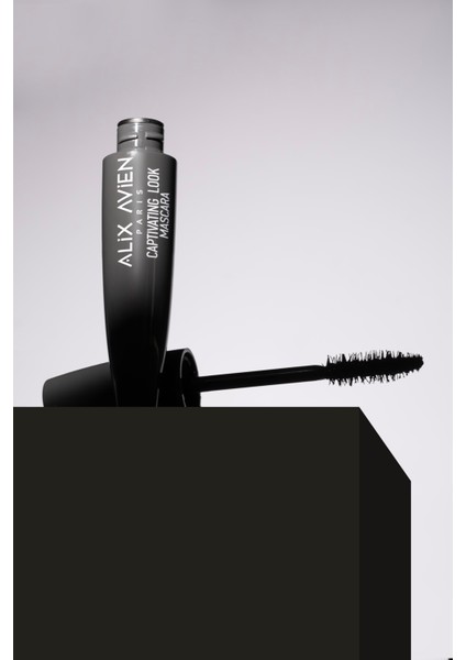 14 Saat Kalıcı Ekstra Hacim veren Kıvrımlar ve Şekillendirici Etki - Captivating Look Mascara