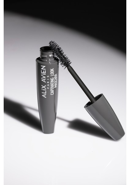 14 Saat Kalıcı Ekstra Hacim veren Kıvrımlar ve Şekillendirici Etki - Captivating Look Mascara