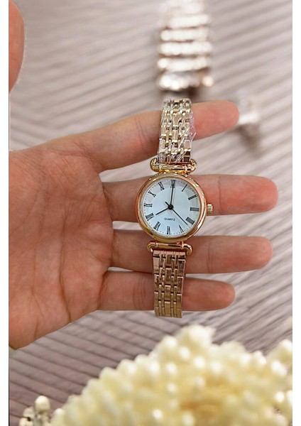 Yuvarlak Kasa Şıklığınıza Şıklık Katıcak Premium Kasa Retro Kadın Kol Saati fiyatları
