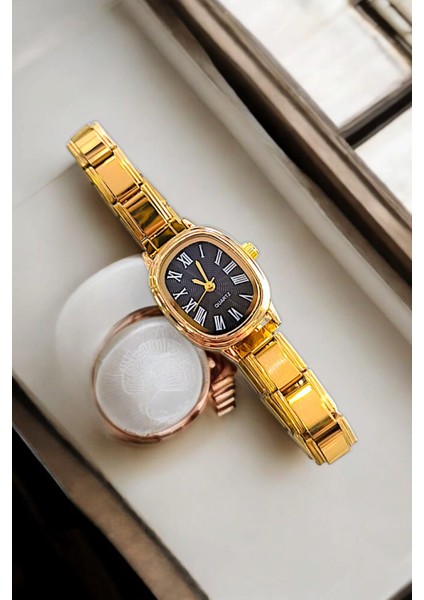 Vintage Minimal Çelik Ayarlanabilir Kordonlu Retro Kordon Oval Gold Kadın Kol Saati