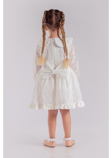 Dantel Bebe Yaka Uzun Kollu Kız Bebek Elbisesi modelleri