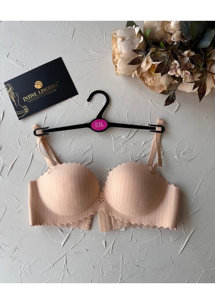 Jennie Ithal Lazer Kesim Dikişsiz Parlak Ipli El Kaplı Push-Up Sütyen -FK1204