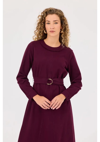 Kadın Yuvarlak Yaka Kuşaklı Elbise - Bordo modelleri