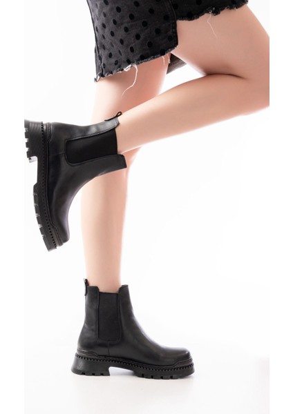 2051-2137 Siyah Lastikli Günlük Kadın Bot fiyatları