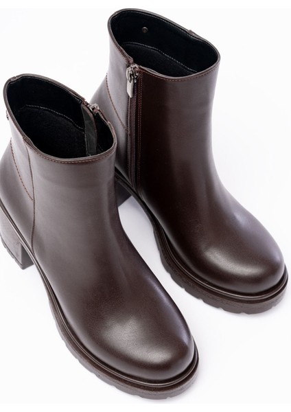 767-3020 Kahverengi Fermuarlı Kalın Topuklu Günlük Kadın Bot modelleri