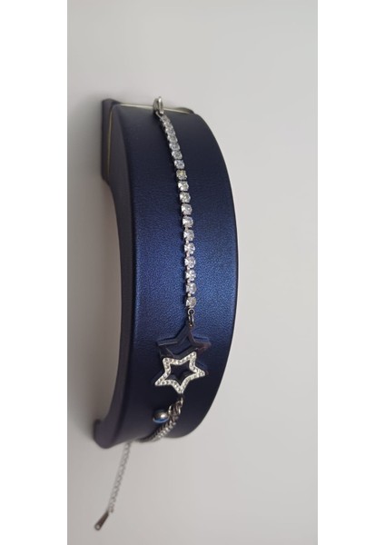 Çelik Bileklik Yıldız Figürlü Taşlı ve Zincirli Kadın fırsatları