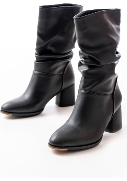 Siyah Topuklu Körüklü Günlük Kadın Bot Bayan BOTRS-2430 modelleri