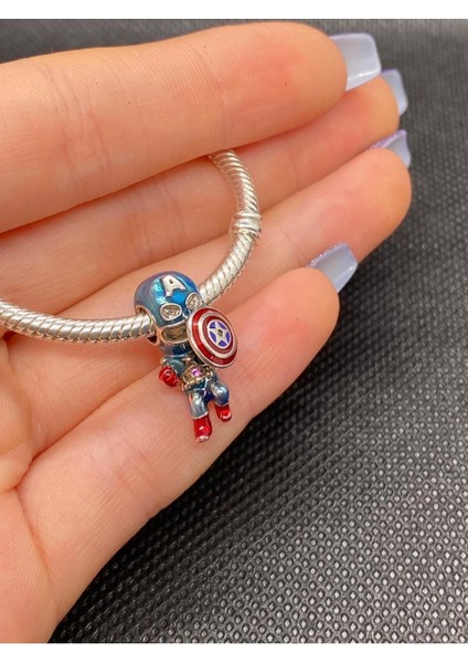 Marvel The Avengers Captan America Charm modelleri