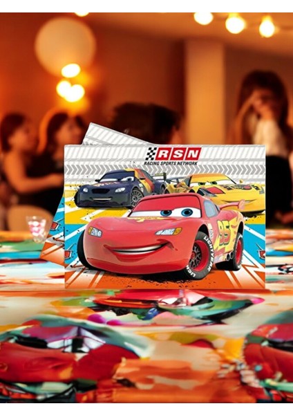 Cars Temalı 120 x 180 Masa Örtüsü - Doğum Günü Parti ve Eğlenceli Etkinlikler Için