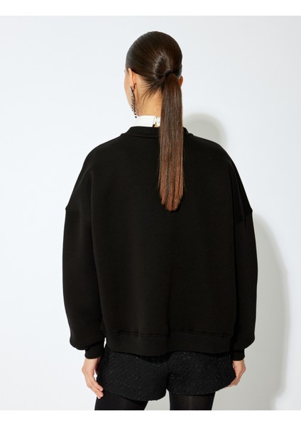Üç Iplik Şardonlu Uzun Kollu Bisiklet Yaka Pullu Payetli Sweatshirt fırsatları