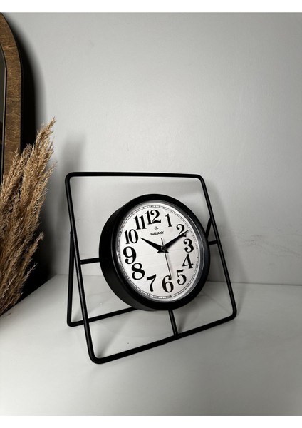 Şık Siyah Metal Masa Saati, Sessiz Mekanizma ve Modern Tasarım fiyatları