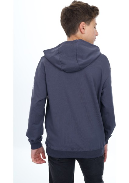 Erkek Çocuk Nakışlı Sweatshirt