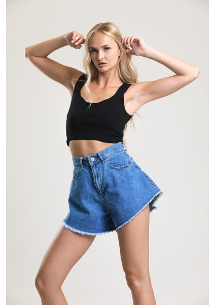 2076 Kadın Püsküllü Paça Jeans Denim Kot Şort